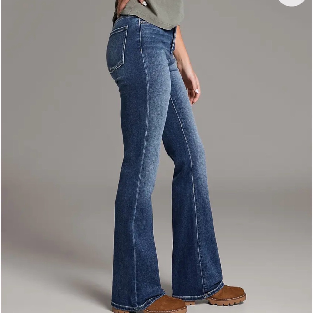 BKE Parker Women's Blue Boot Cut Jeans 34x34”